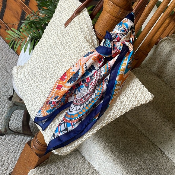 H&M Boho Cream Tote Beach Bag With Silk Floral Scarf - Picture 9 of 16